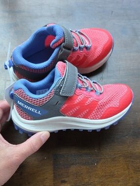 Merrell Size 10.5 Kids' Coral and Purple Trail Running Sneakers NEW